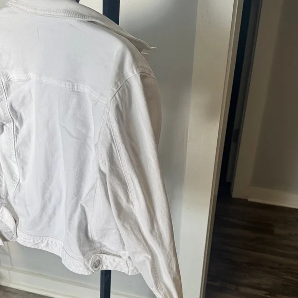 Jones New York White Denim Jacket - Picture 3 of 3